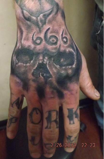 Hand Tattoo by Gabriel Munster of Body Mod Ink