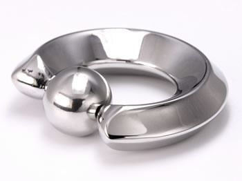 Large-gauge captive bead ring