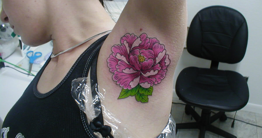 armpit tattoo, armpit flower