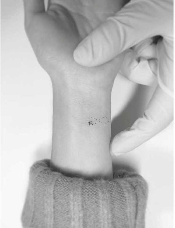 micro tattoos, tiny tattoos, airplane tattoo, playground tattoo seoul