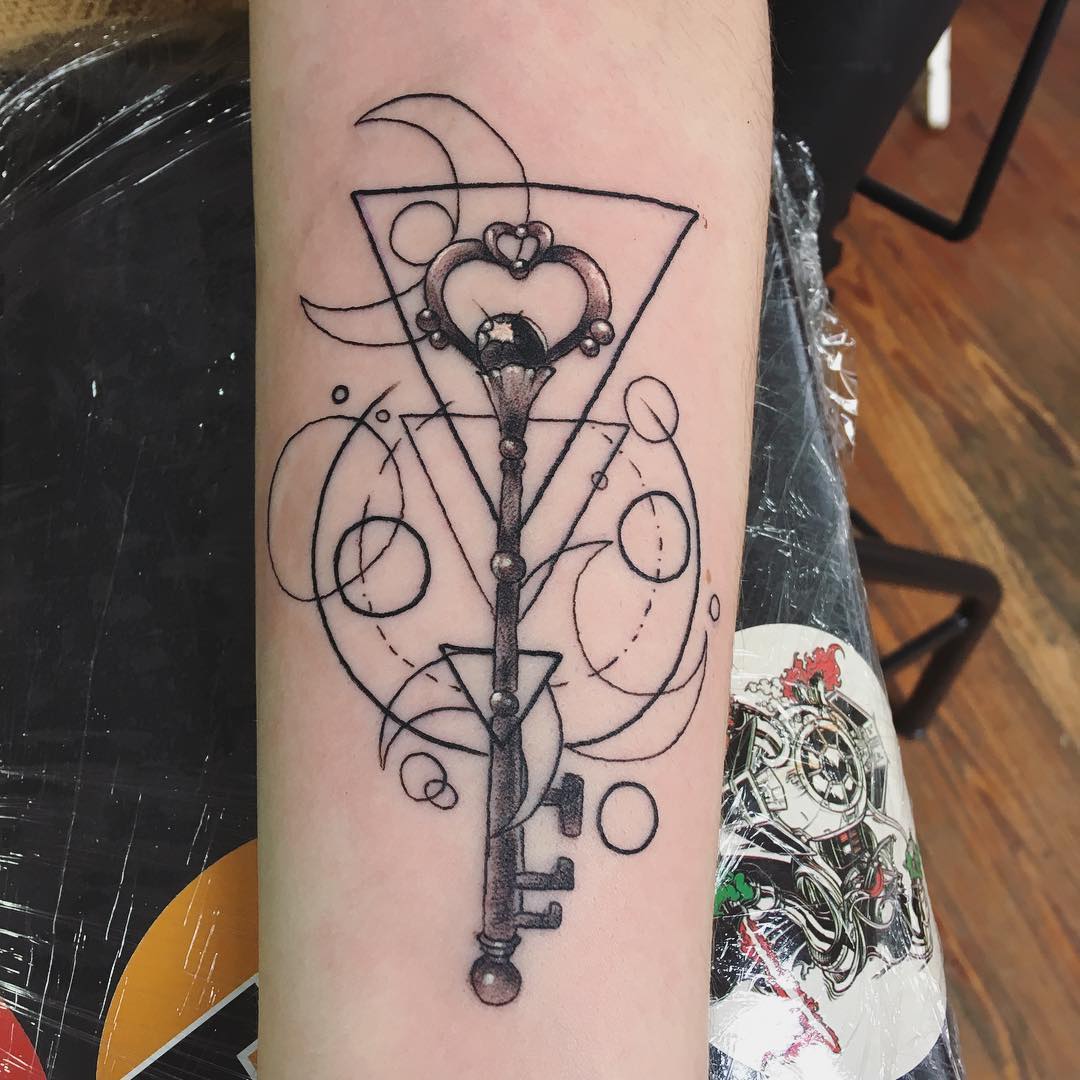Sailor Moon, anime tattoos, Sailor Moon tattoos, Sailor Pluto, geometric tattoos, Julio Cesar tattoo